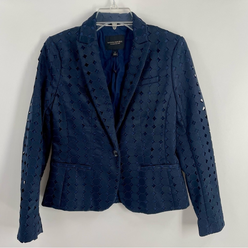 NWOT Banana Republic Navy Eyelet Dot Lined One Button Long Sleeve Blazer Jacket